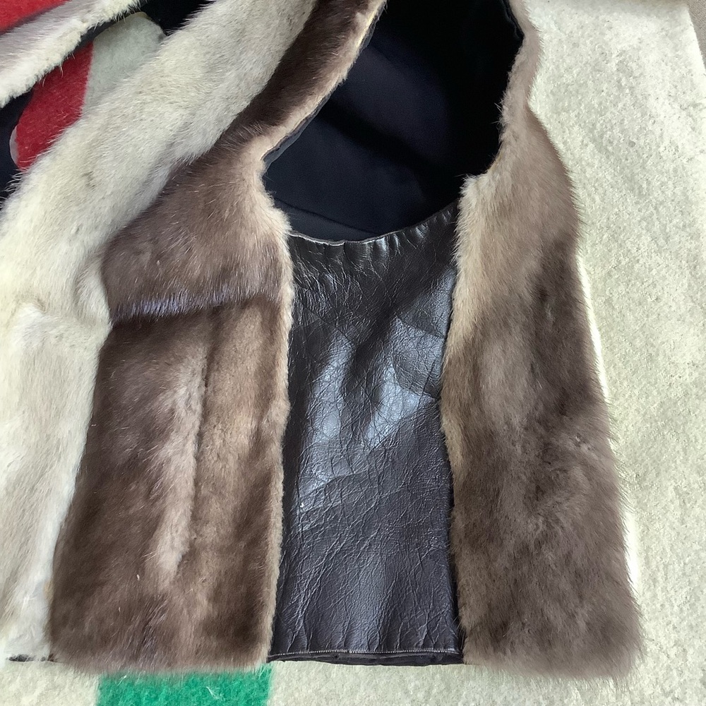 Vintage 60s Real Fur and Leather Vest - Picture 7 of 11